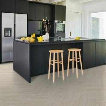 Parador Laminat Trendtime 3 Lärche Yukon weiß Fischgrät 
